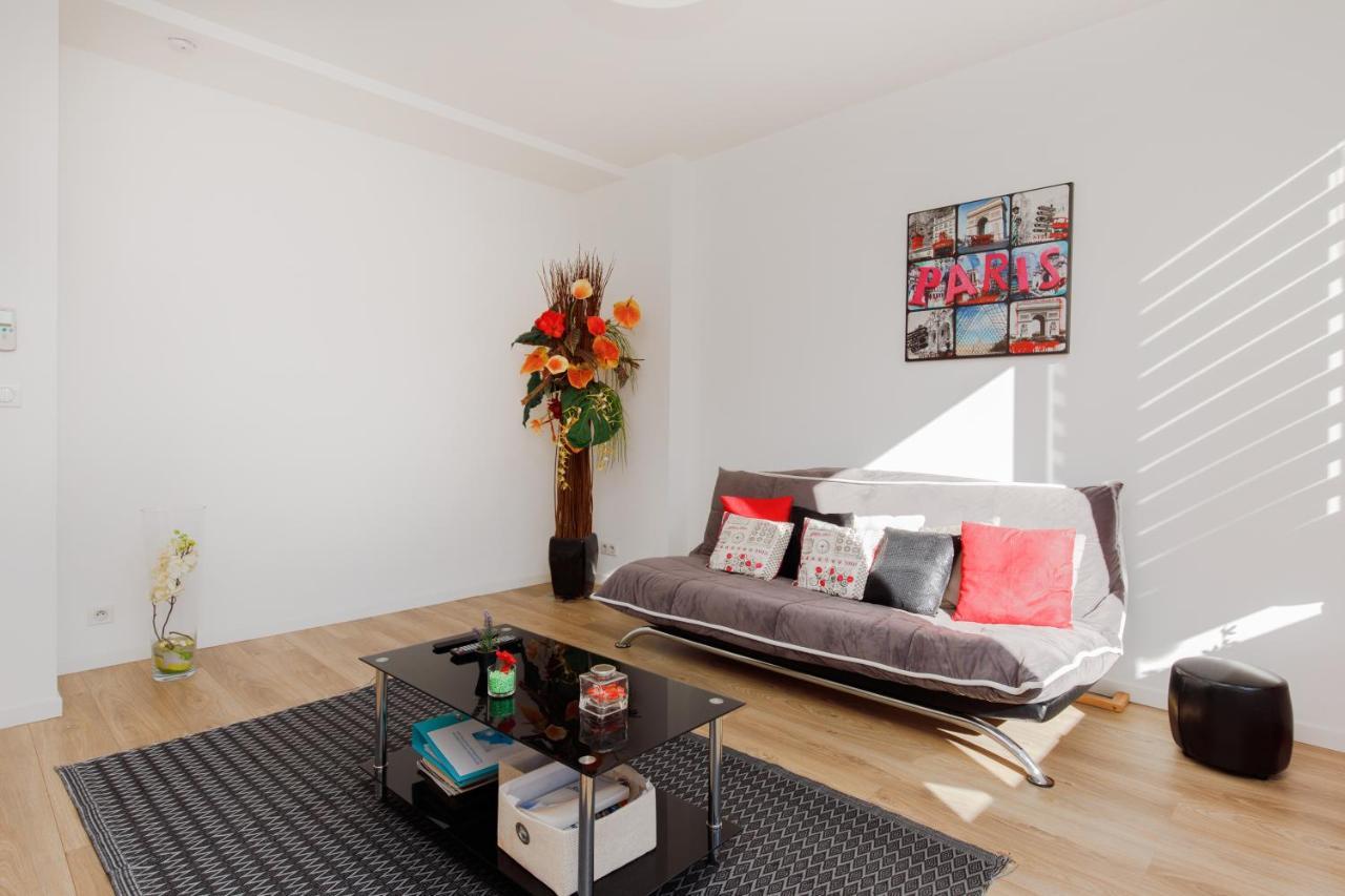Appartement Supercannes Center - Parking - Spacieux 70 Metres - Clim - Wifi