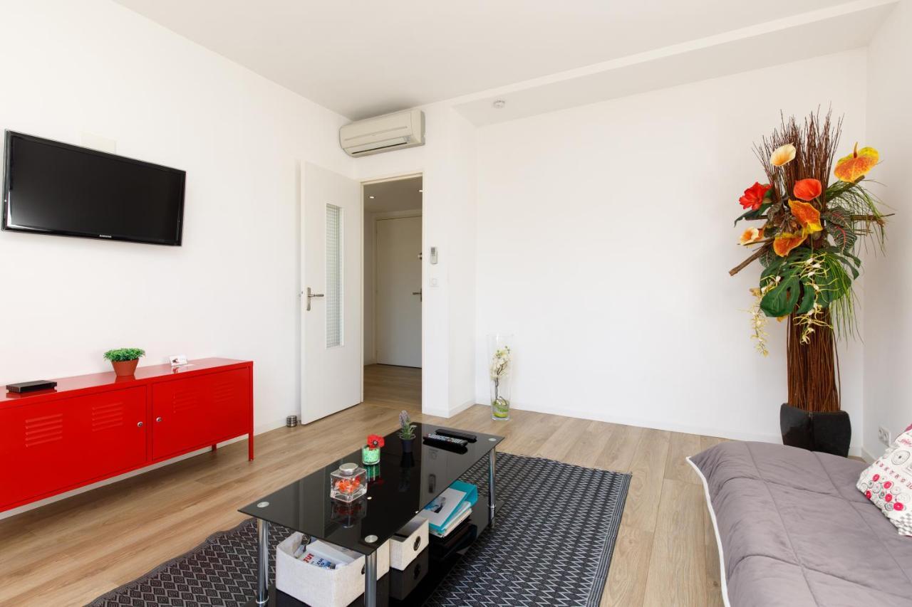 Appartement Supercannes Center - Parking - Spacieux 70 Metres - Clim - Wifi *
